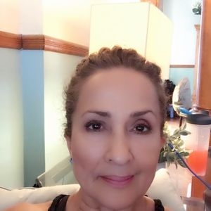 Meet your Posher, Adin